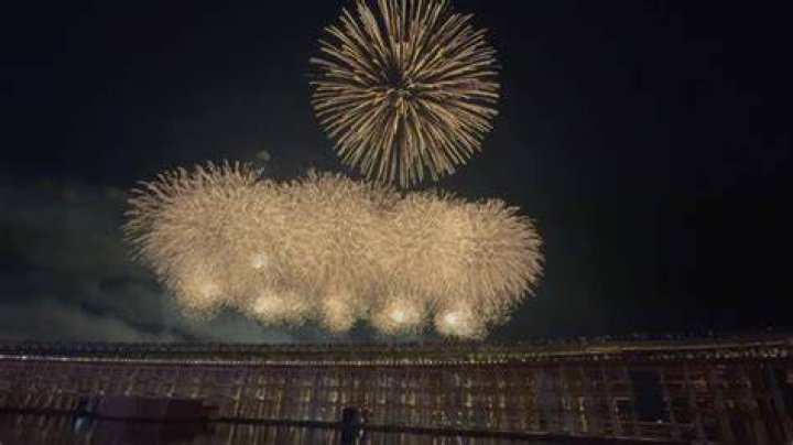 大阪で話題の花火情報を安全に確認するための考え方